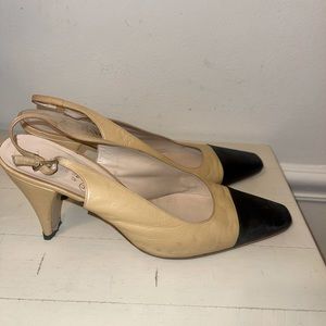 Vintage Chanel Shoes Size 40